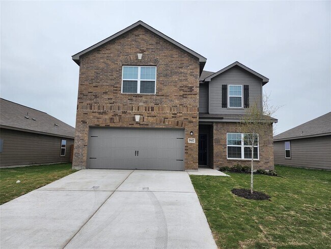 Primary Photo - 18412 Speculator Ln