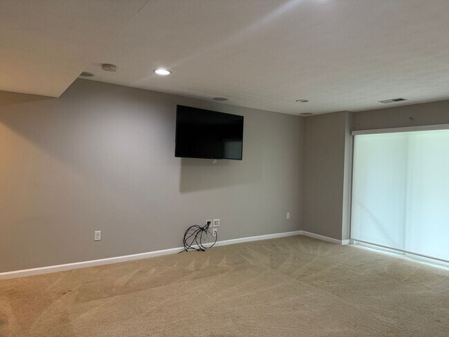 Building Photo - 109 Kestler Dr