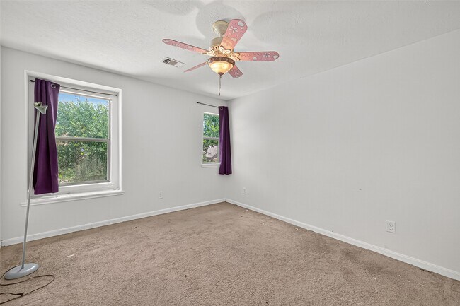 Building Photo - 16547 Lanesborough Dr