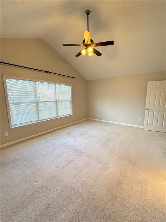 Building Photo - 593 Lullingstone Dr SE