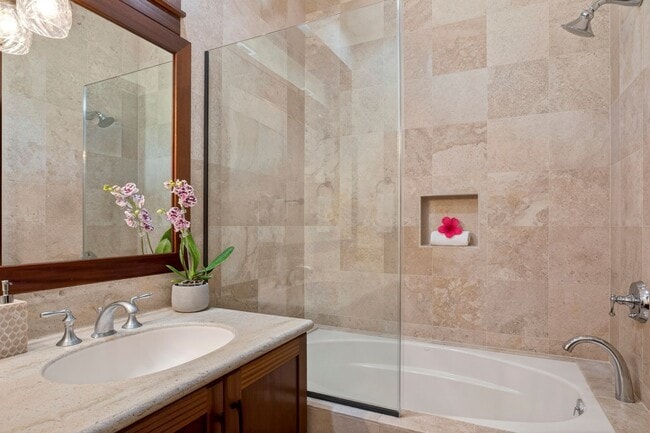 Building Photo - Private Resort-Style Home | Pool, BBQ & Epic Sunsets