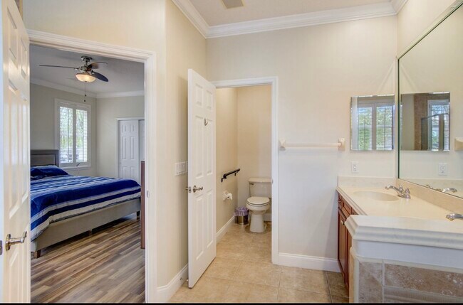 Building Photo - 8712 The Esplanade