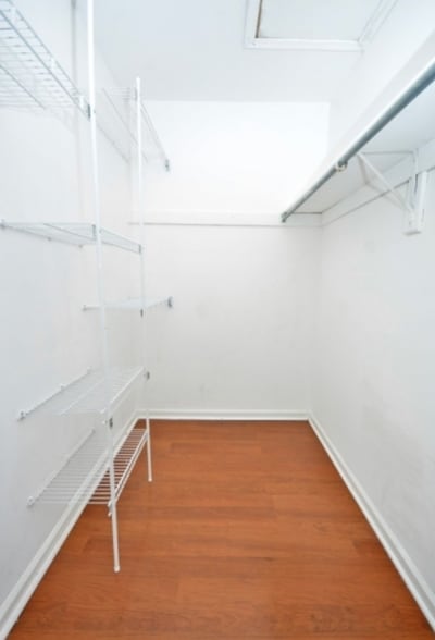 Building Photo - 26 Smithfield Ct