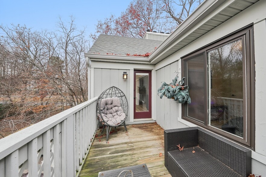 Building Photo - 2209 Hunters Run Dr