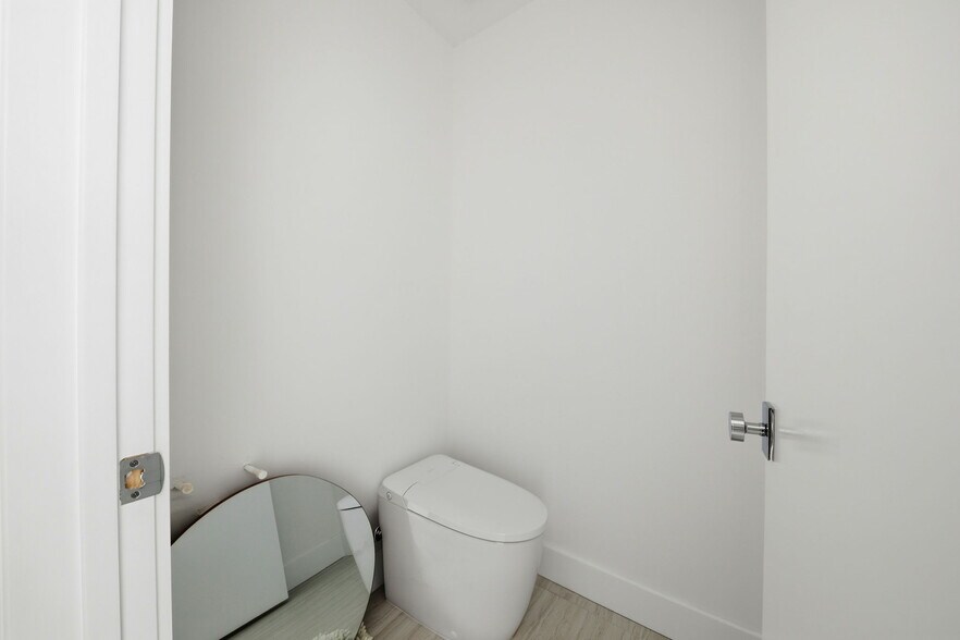 Building Photo - 8800 SW 118th St