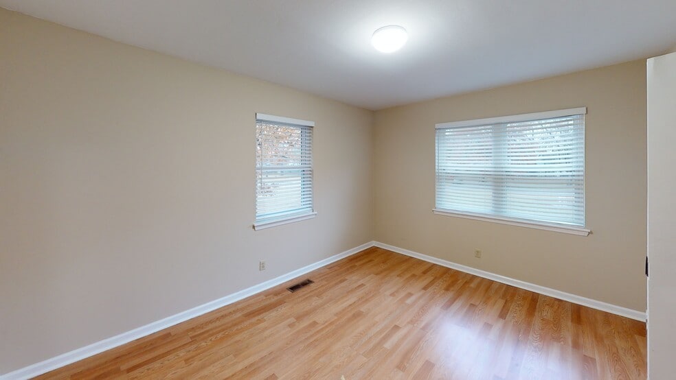 Building Photo - 3076 Speicher Cir