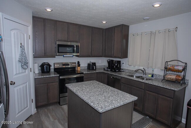 Building Photo - 10007 Tuscany Ridge Ct