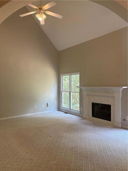Building Photo - 2275 Snug Harbor NE