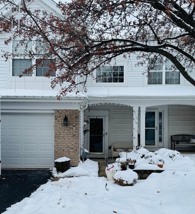 Primary Photo - 2745 Borkshire Ln