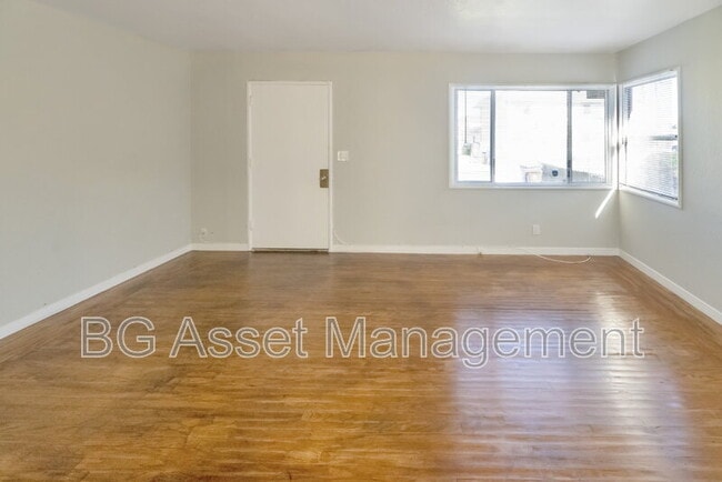 Building Photo - 1812 Rd 20