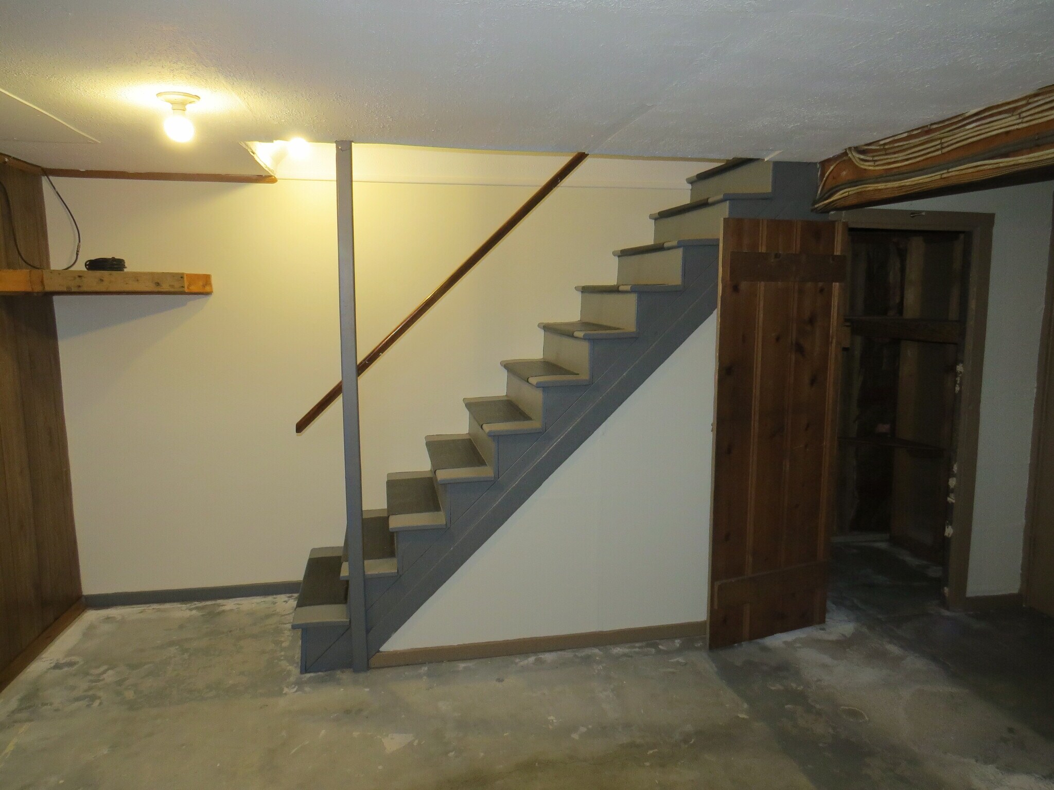 Building Photo - 469 Corey St