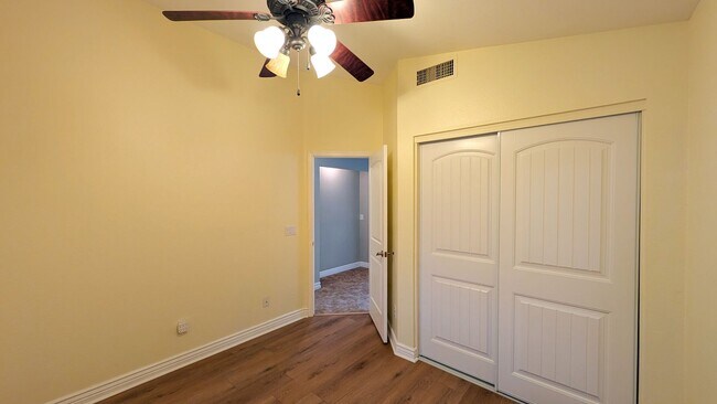 Building Photo - 2 Bedroom Home at The Springs Near E. Chandler Blvd. and S. Cooper Rd