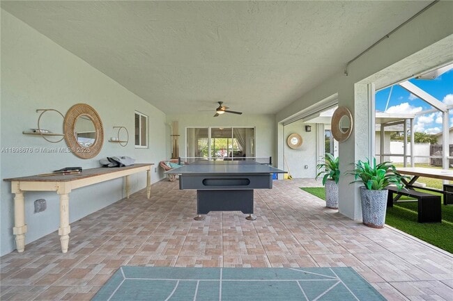 Building Photo - 15300 SW 164th St
