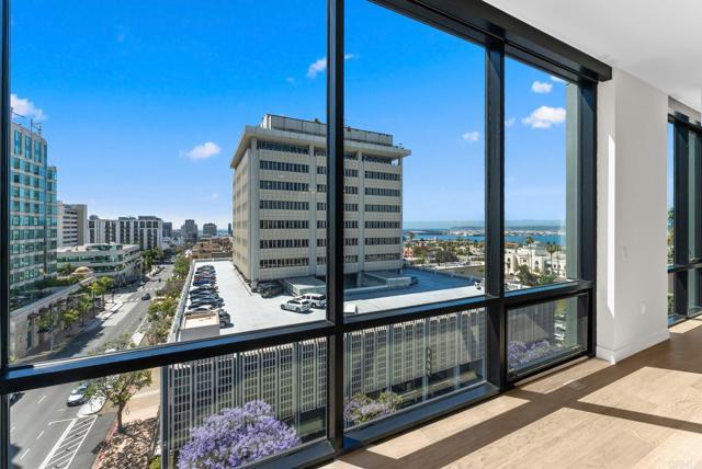 Building Photo - 2604 Fifth Ave