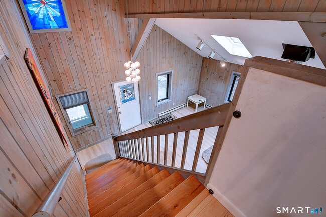 Building Photo - 96 Indian Spring Rd