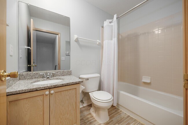 Building Photo - 3906 Sandstone Cir