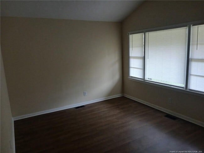 Building Photo - 3934 Village Dr