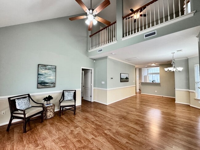 Building Photo - READY NOW!! End-Unit Loft-Style Condo w/1s...