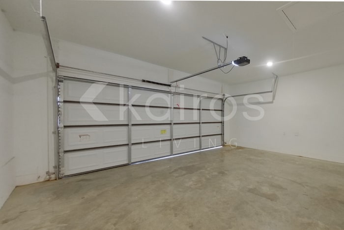 Building Photo - 1451 Maxwell Cir