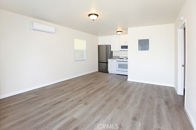 Building Photo - 10709 Sherman Pl