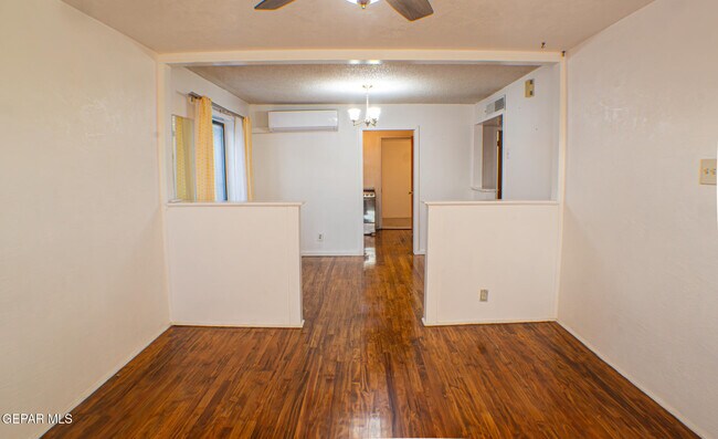 Building Photo - 3723 Memphis Ave