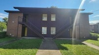 Building Photo - Near PCIS, off So Railroad Street
