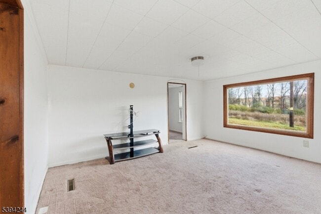 Building Photo - 111 Co Rd 645