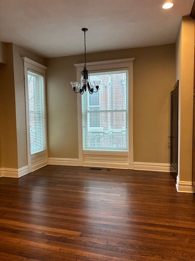 Building Photo - Historic Downtown Home with Modern Charm