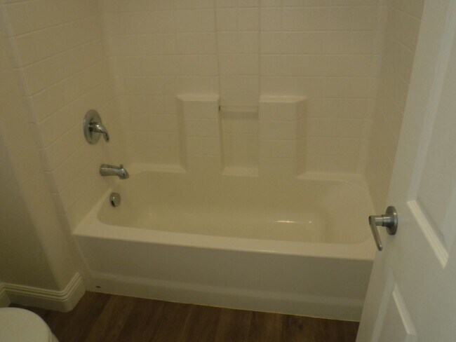 Building Photo - 2 STORY HOME IN GATED COMMUNITY