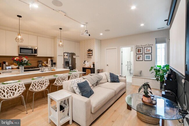 Building Photo - 1612 Germantown Ave