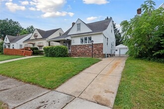 Building Photo - 14214 Reddington Ave