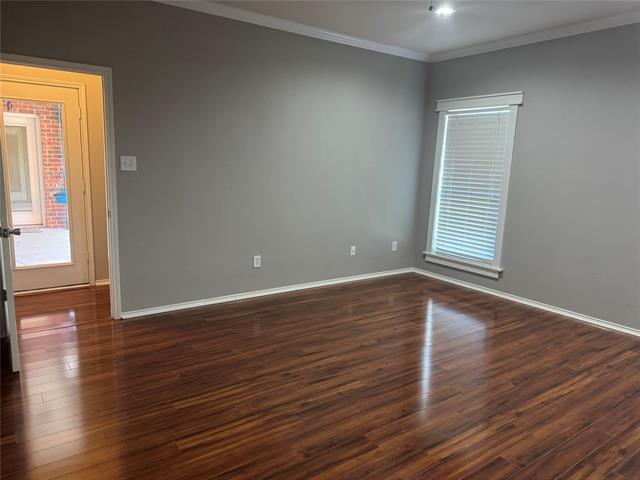 Building Photo - 6227 Meadowcrest Ln