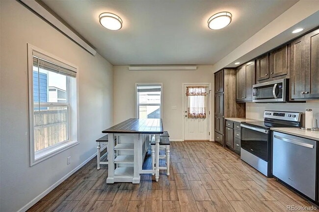 Building Photo - Charming 3-Bed, 3-Bath Home in The Farm – ...