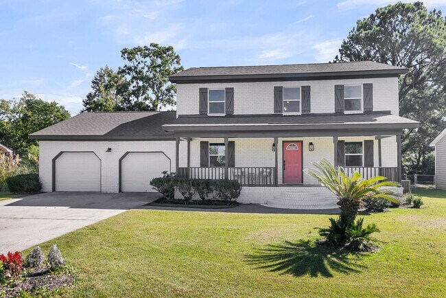 Building Photo - 828 Longbranch Dr