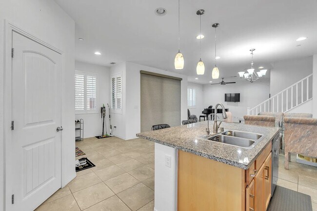 Building Photo - 3013 Historic Horizon Ave