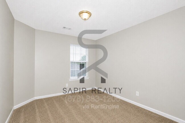 Building Photo - 5868 Amerson Ln