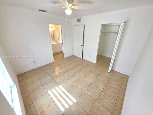 Building Photo - 2309 Liberty St