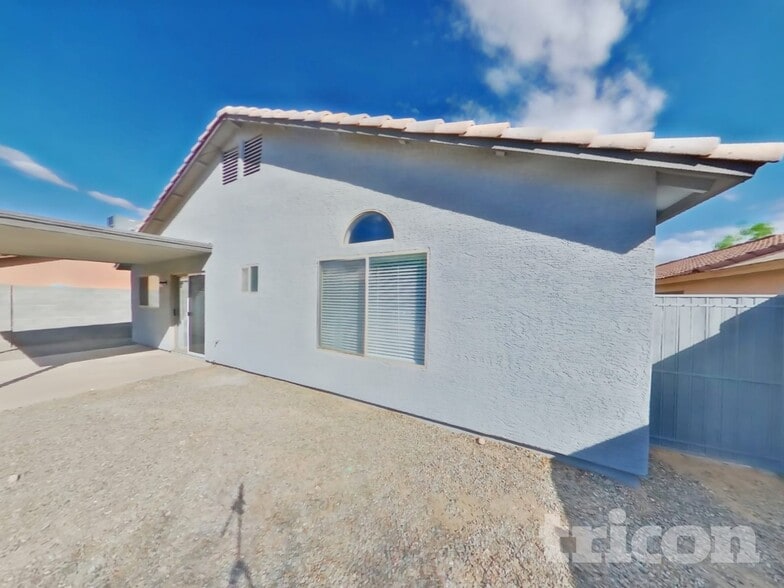Building Photo - 11302 W Orchid Ln