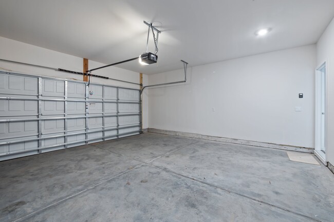Building Photo - 1512 Nichols Crk Rd
