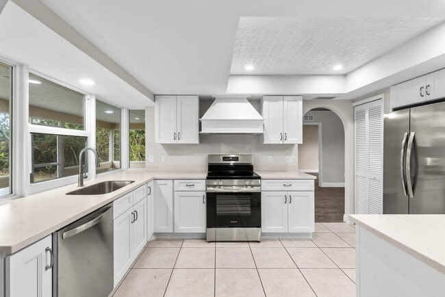 Building Photo - 1799 SW Taurus Ln