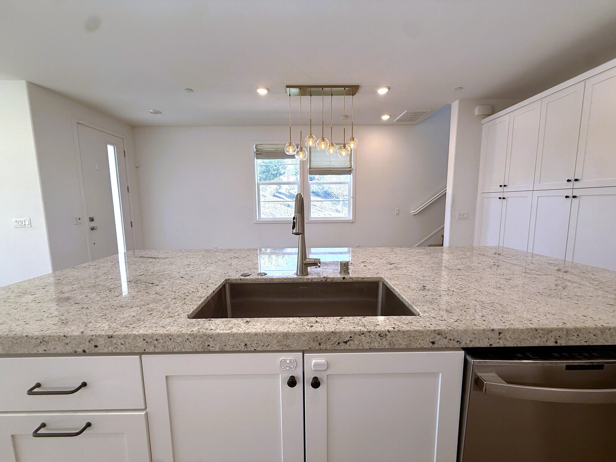 Building Photo - 27078 Painted Sky Way