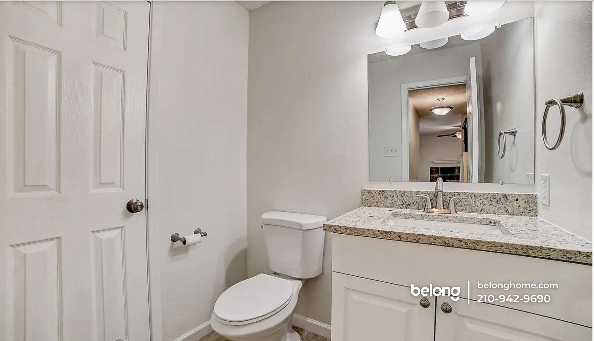 Building Photo - 9710 Fortune Ridge Dr