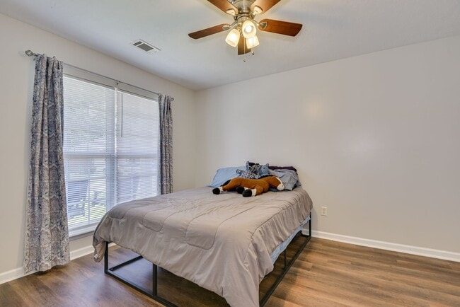 Building Photo - 660 Butler Springs Cir