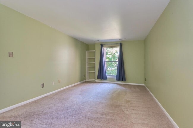 Building Photo - 8302 Tobin Rd