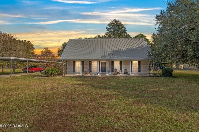 Building Photo - 1007 Baker Hughes Rd