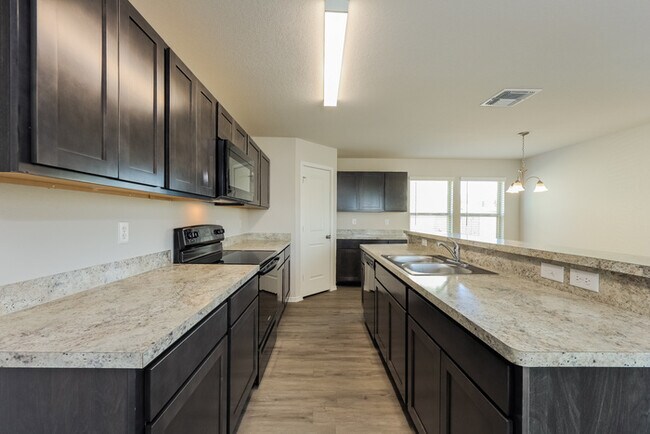 Building Photo - 2343 Applewhite Mdw