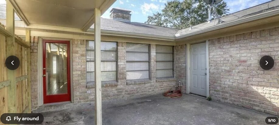 Building Photo - 21430 Park Brook Dr