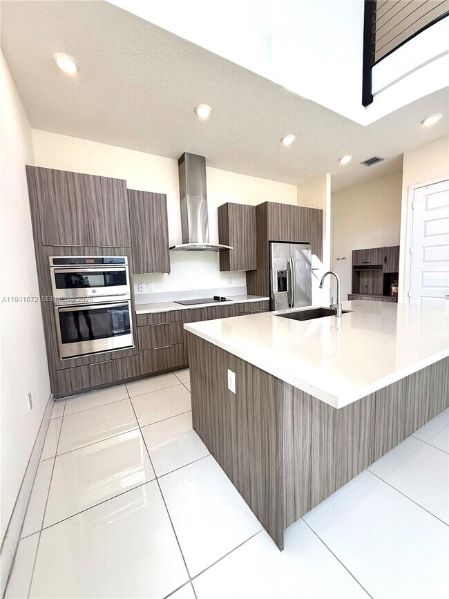 Building Photo - 8836 NW 161st Terrace