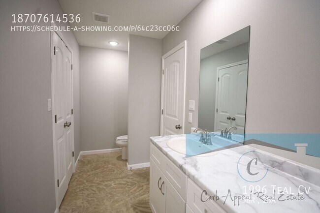 Building Photo - 1996 Teal Cv