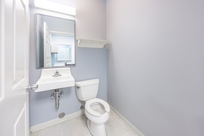 Building Photo - 305 Grady Rd